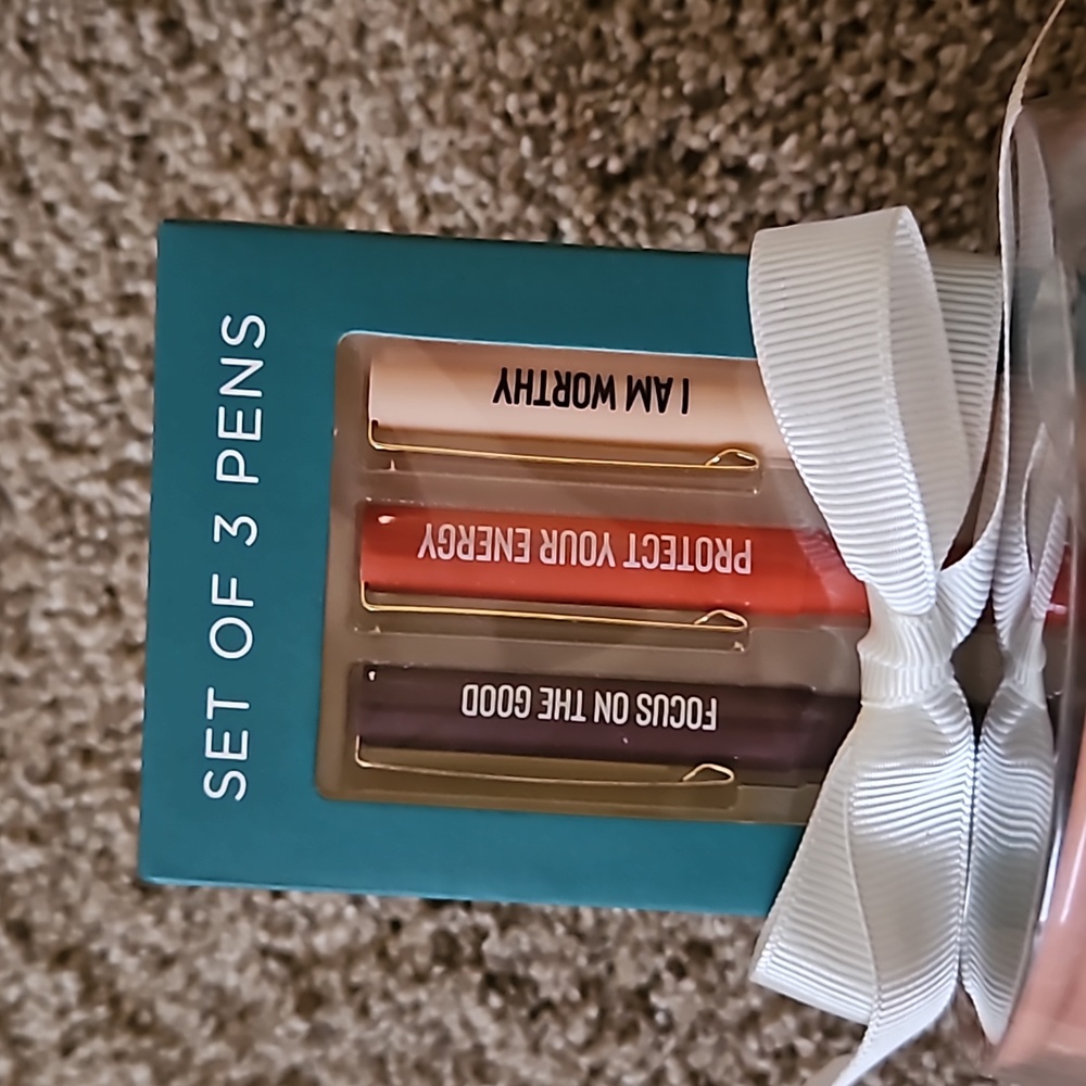 Mug and pen set - Picture 2 of 5